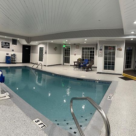 Guesthouse Inn & Suites Лексингтон Экстерьер фото